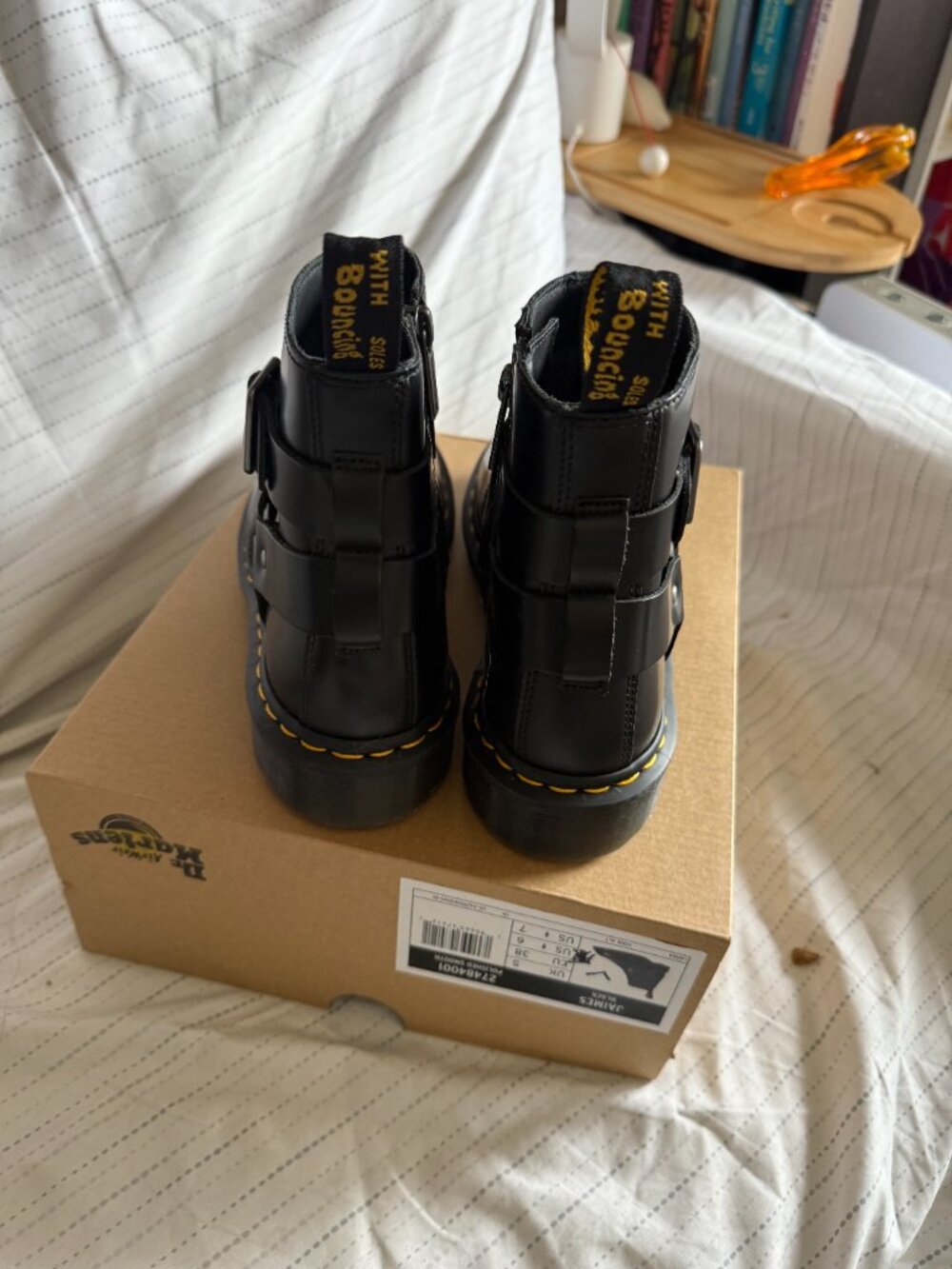 Dr. Martens Jaimes Leather Harness Chelsea Boot Women's UK5/EU38/US7 Black NIB - Picture 2 of 5